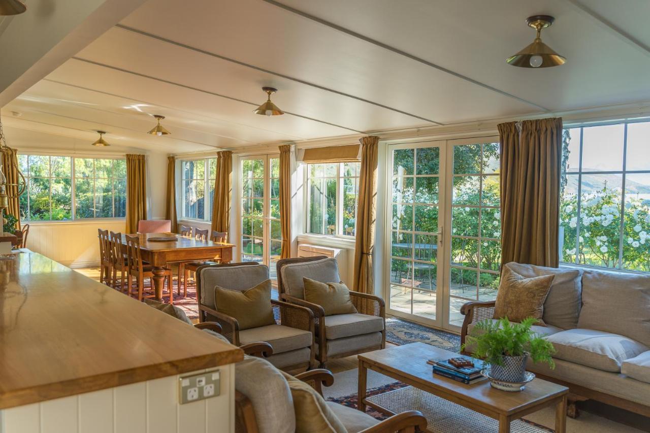 Aldourie Lodge - Лейк Текапо Екстериор снимка
